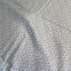 French Lavender Floral Pattern Poplin Cotton 5 yards 21 inches 55 width